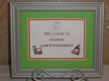 Mitzvah Inspire Lab Experiment signage