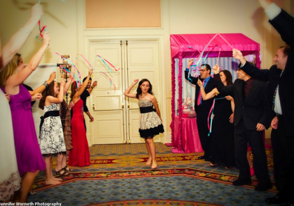 Mitzvah Entrance: Involve Your Friends