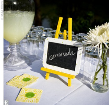 Mitzvah Inspire Chalk it Up colored easel from Eventagious
