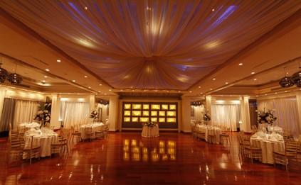 Chateau Briand Caterers New Saturania Ballroom