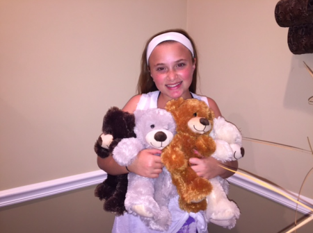 Bat Mitzvah Project: Help Give Hugs Across America