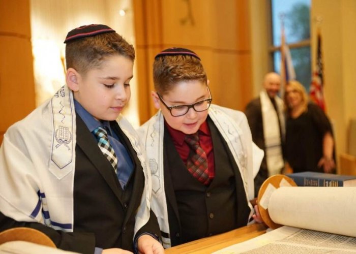 Fire And Ice Themed B'nai Mitzvah | MitzvahMarket | MitzvahMarket